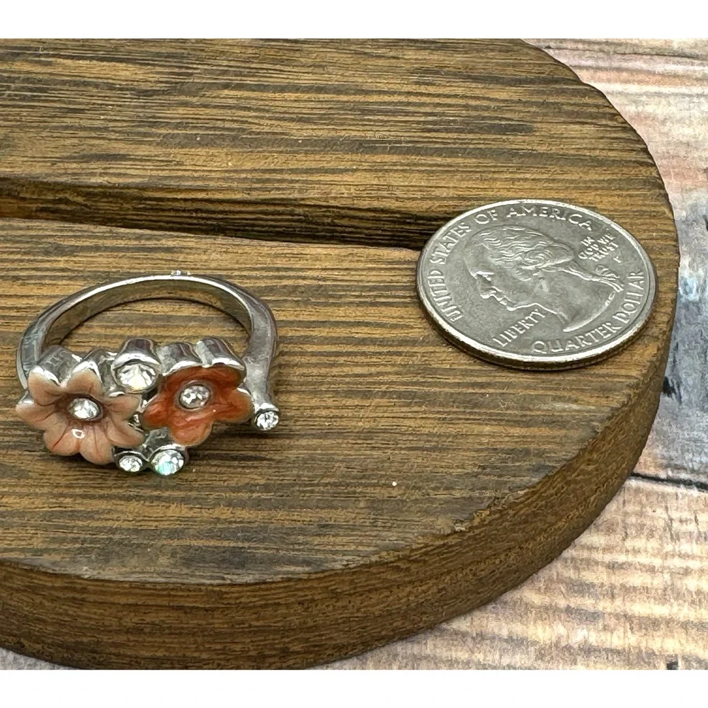 Silver Tone Ring Orange‎ Floral Enamel Rhinestone Accents Size 9 Costume Jewelry